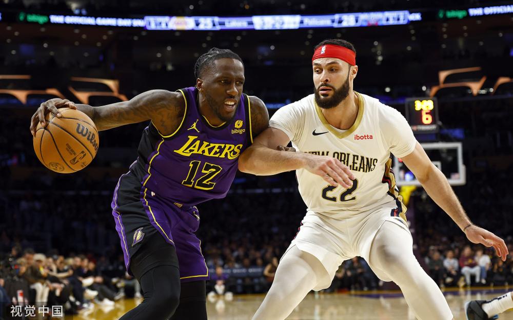 前锋的表现 前锋的表现